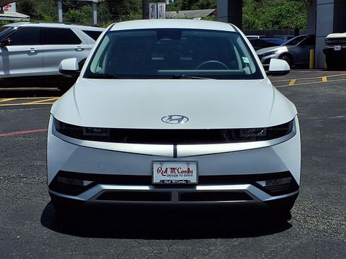 Used 2024 Hyundai Ioniq 5 SEL RWD image 2