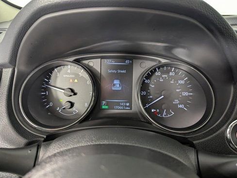 Used 2017 Nissan Rogue SL w/ SL Premium Package image 12