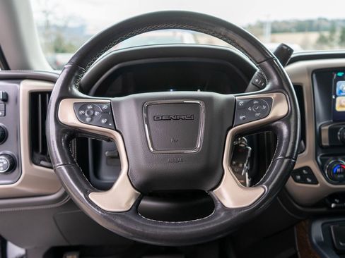 Used 2018 GMC Sierra 1500 Denali w/ Denali Ultimate Package image 15