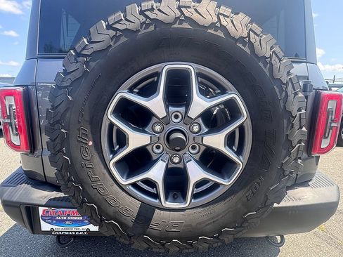 Used 2024 Ford Bronco Badlands AWD/4WD image 19