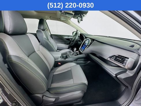 Used 2025 Subaru Outback Onyx Edition image 35