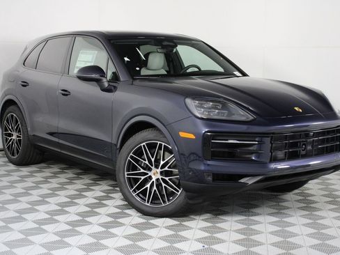 New 2026 Porsche Cayenne AWD/4WD image 9