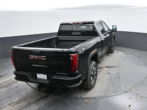 New 2026 GMC Sierra 2500 Denali w/ Denali Reserve Package image 32