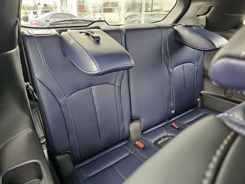 New 2026 INFINITI QX60 Sport w/ Dark Cargo Package image 17