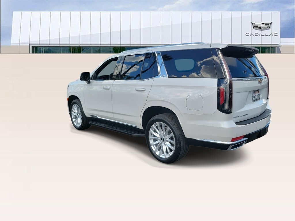 Used 2024 Cadillac Escalade Luxury RWD image 6