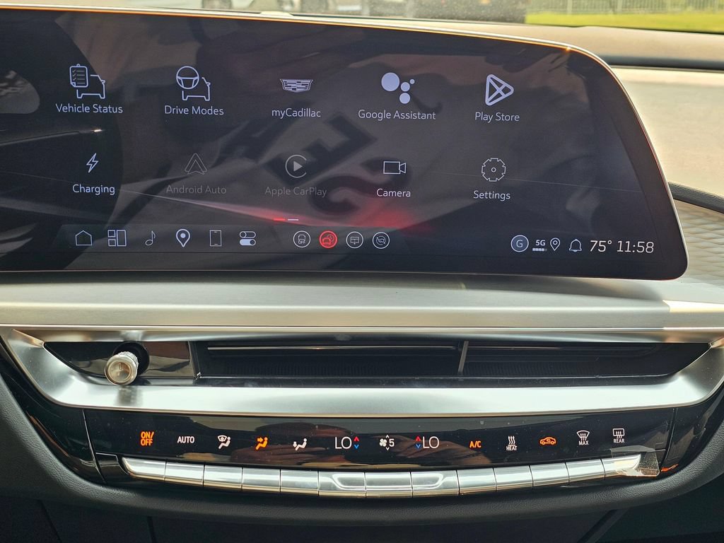 New 2026 Cadillac Lyriq V AWD/4WD image 28