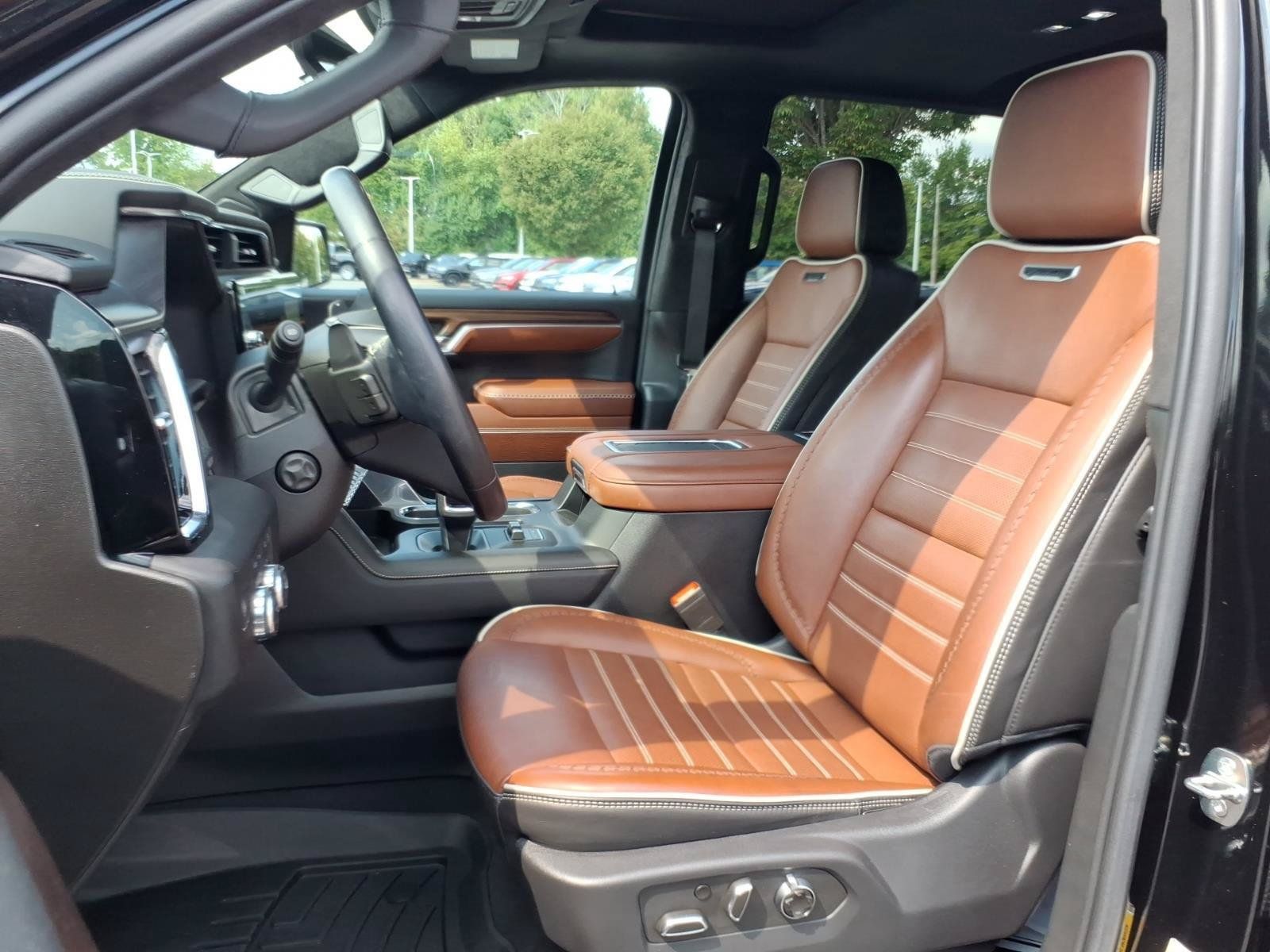Used 2022 GMC Sierra 1500 Denali Ultimate AWD/4WD image 21