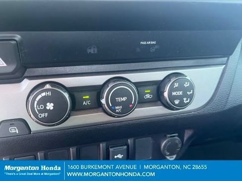 Used 2020 Toyota Tacoma SR w/ SR Convenience Package RWD image 17