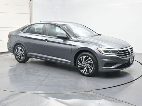 Used 2021 Volkswagen Jetta SEL FWD image 25