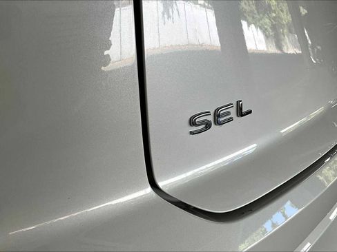 New 2026 Volkswagen Atlas Cross Sport SEL image 26