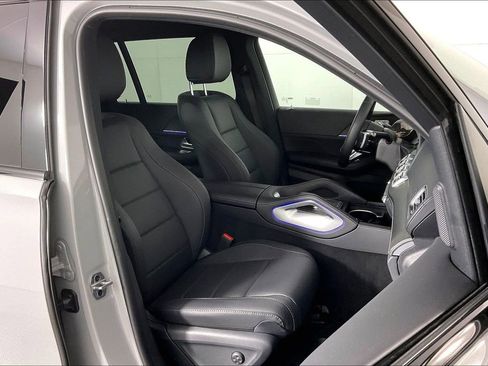 Used 2026 Mercedes-Benz GLS 450 4MATIC image 7