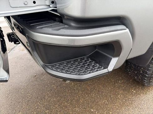 Used 2025 GMC Sierra 3500 Denali w/ Denali Reserve Package image 14