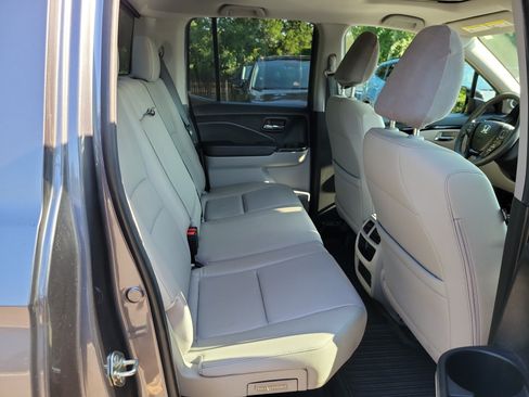 Used 2019 Honda Ridgeline RTL-E image 12