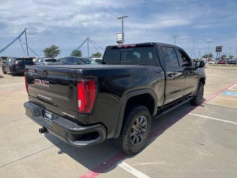 Used 2024 GMC Sierra 1500 AT4X AWD/4WD image 9