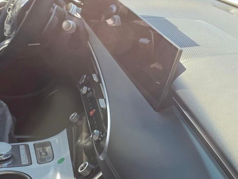 New 2026 Genesis GV70 2.5T image 9