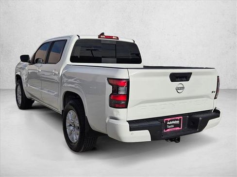 Used 2023 Nissan Frontier SV w/ SV Convenience Package image 8