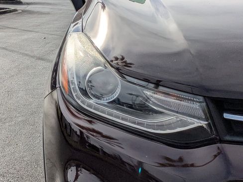 Certified 2021 Chevrolet Trax LT w/ Driver Confidence Package image 11