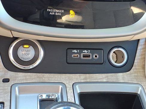 Used 2022 Nissan Murano SV w/ Cargo Package image 23