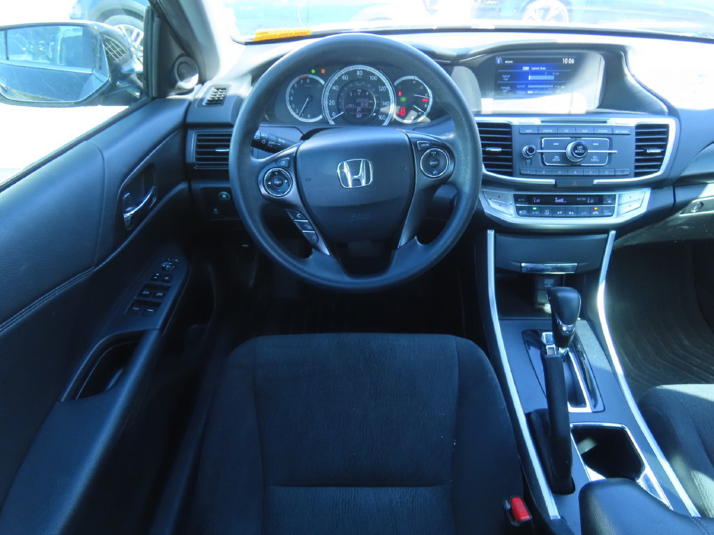 Used 2015 Honda Accord EX image 5