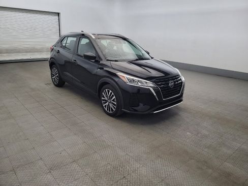 Used 2021 Nissan Kicks SV FWD image 13