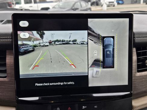 Used 2024 Ford Expedition Max Limited image 18