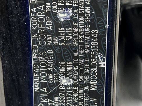 Used 2018 Kia Niro EX Premium image 29