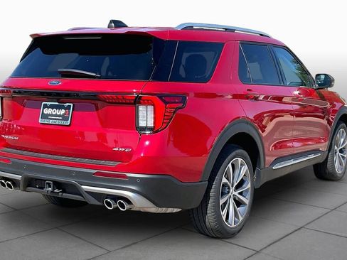 Used 2025 Ford Explorer Platinum w/ Ultimate Package AWD/4WD image 13