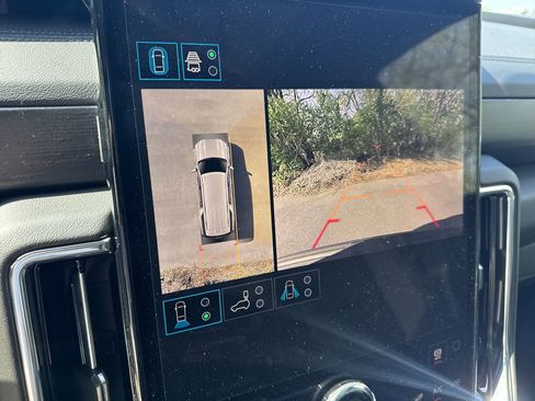 New 2026 GMC Yukon XL Denali w/ Sun & Power Step Package image 24