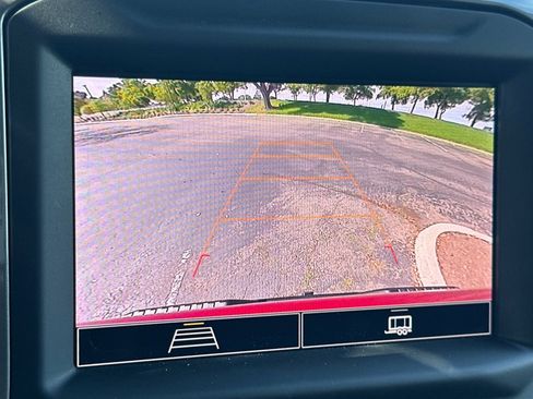 Used 2022 Chevrolet Silverado 1500 Custom Trail Boss w/ LPO, Dark Essentials Package image 23