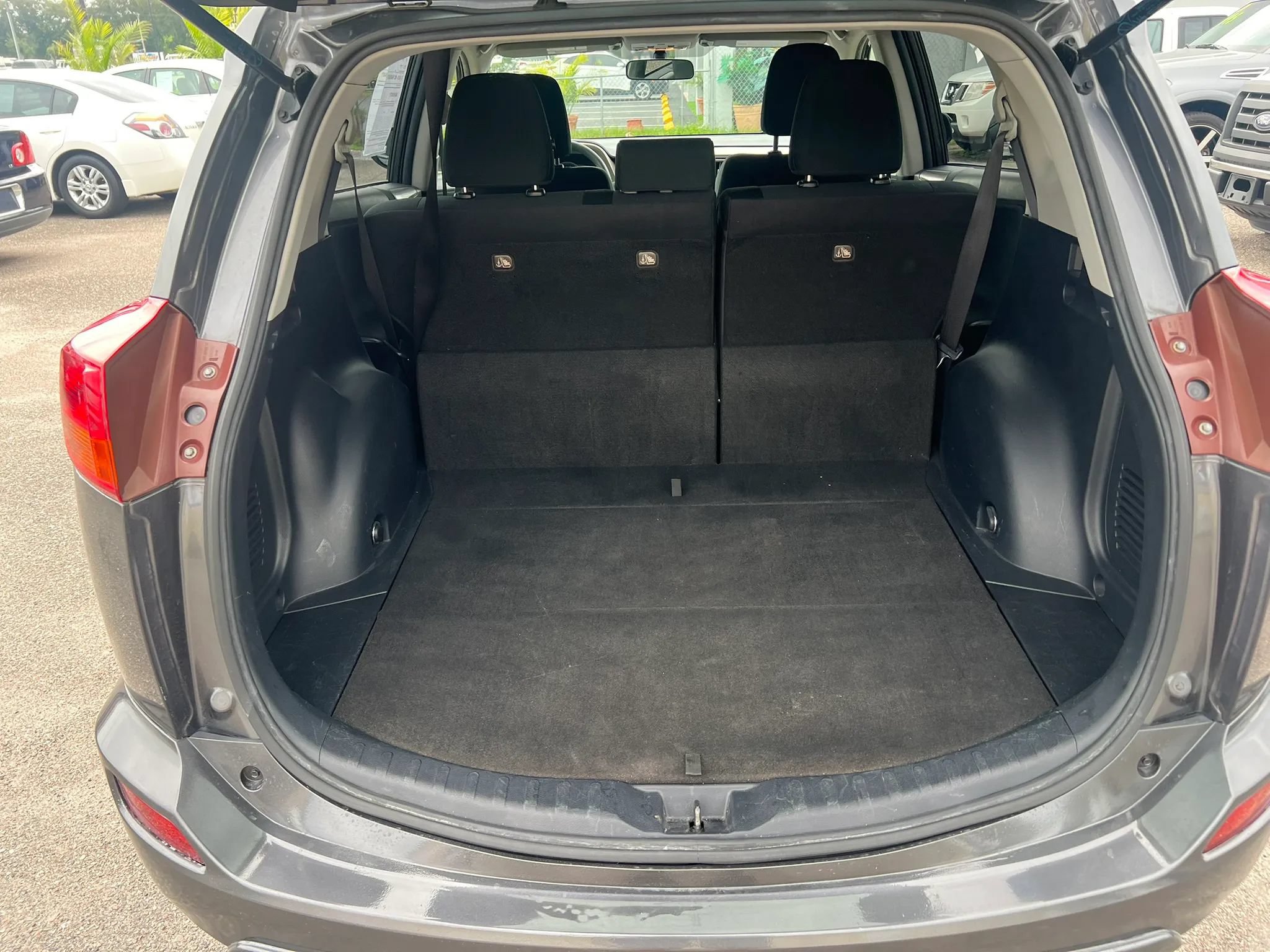 Used 2015 Toyota RAV4 XLE w/ Outdoor Package FWD image 18