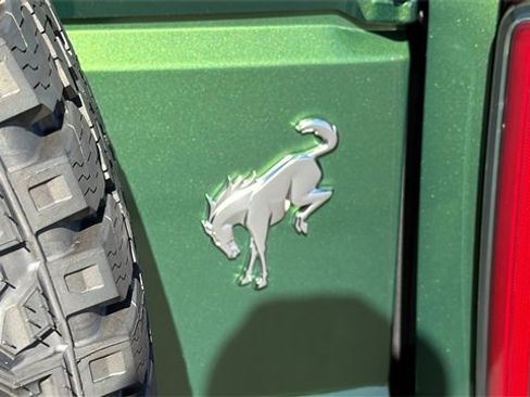 New 2025 Ford Bronco Badlands image 12