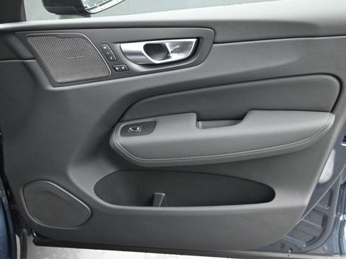New 2026 Volvo XC60 B5 Ultra w/ Climate Package AWD/4WD image 14
