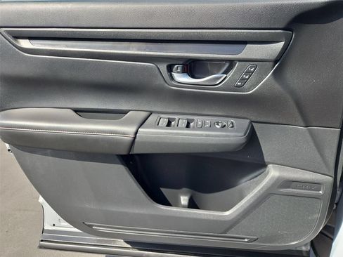 Used 2025 Honda CR-V Sport-L image 15