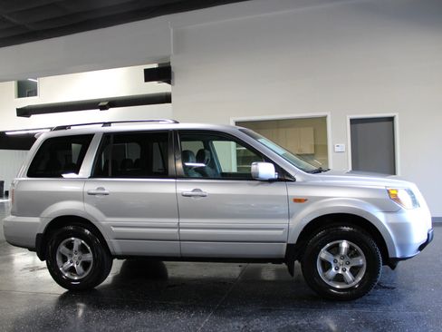 Used 2008 Honda Pilot EX-L image 2