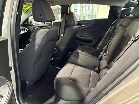 Used 2023 Chevrolet Malibu LT image 22