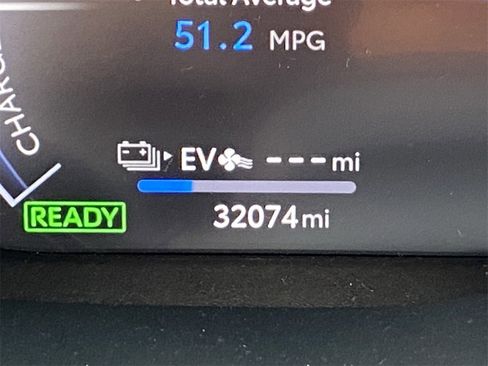 Used 2023 Toyota RAV4 XSE image 13