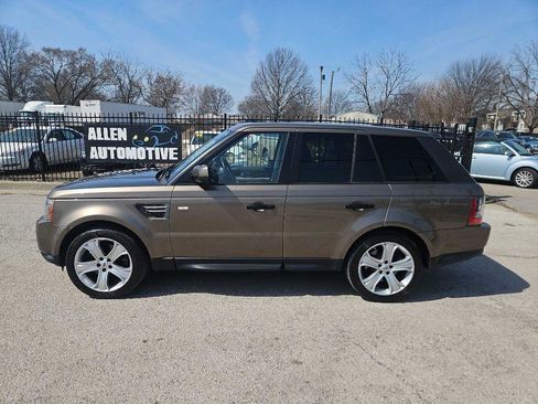 Used 2010 Land Rover Range Rover Sport HSE LUX image 2