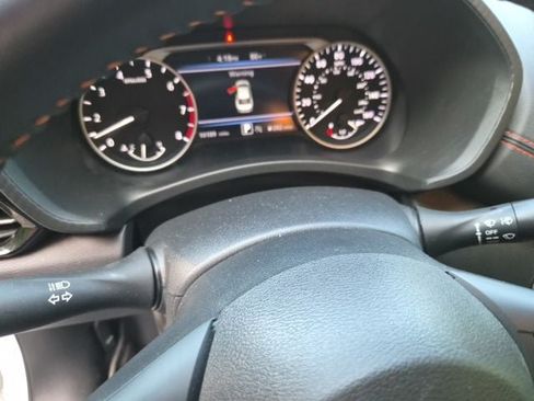 Used 2024 Nissan Sentra SR FWD image 20