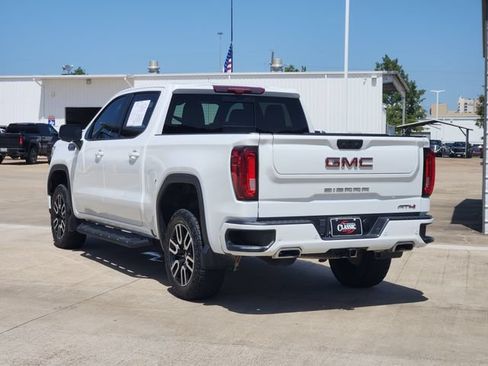 Used 2025 GMC Sierra 1500 AT4 w/ AT4 Premium Package AWD/4WD image 5