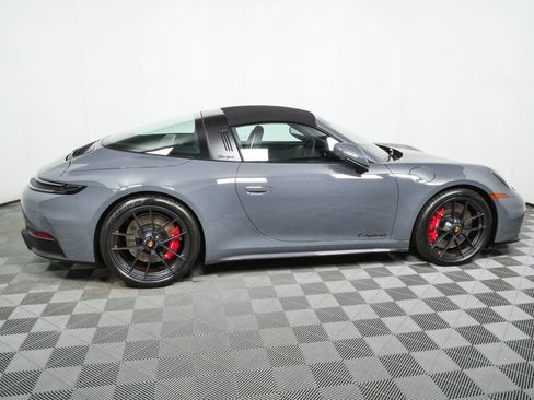 Certified 2026 Porsche 911 Targa 4 GTS AWD/4WD image 34
