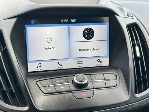 Used 2019 Ford Escape SE image 28