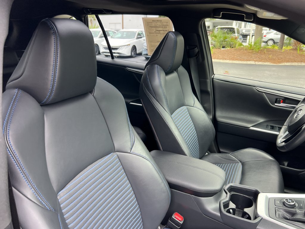 Used 2019 Toyota RAV4 XSE w/ Carpet Mat Package AWD/4WD image 23