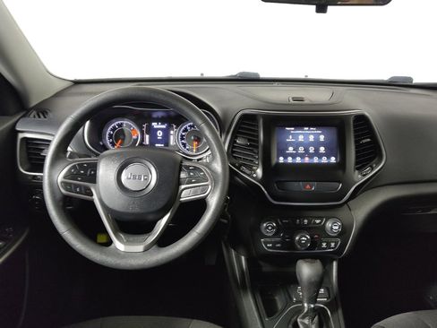 Used 2019 Jeep Cherokee Latitude w/ Popular Appearance Group image 22