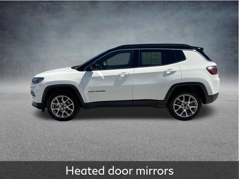 Used 2025 Jeep Compass Limited AWD/4WD image 5