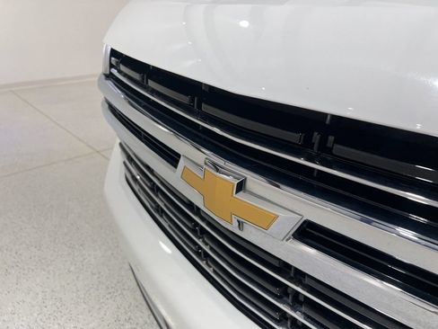 Used 2024 Chevrolet Tahoe LT AWD/4WD image 29