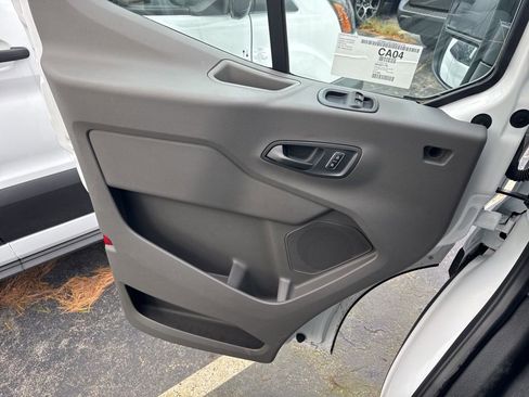 New 2025 Ford Transit 250 Low Roof image 16