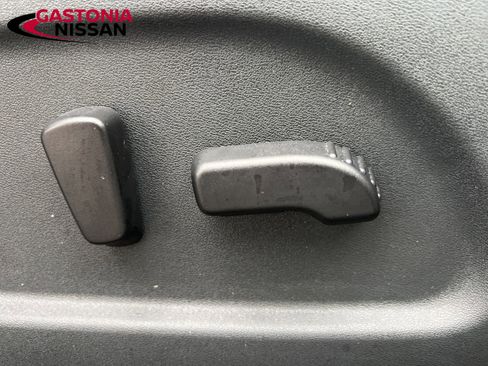 Used 2024 Nissan Murano SV w/ SV Midnight Edition Package image 27