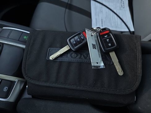 Used 2018 Honda Civic LX image 10