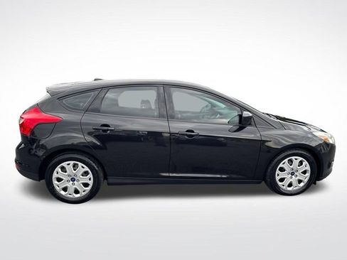 Used 2012 Ford Focus SE FWD image 6