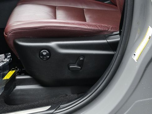 Used 2024 Dodge Durango R/T image 11